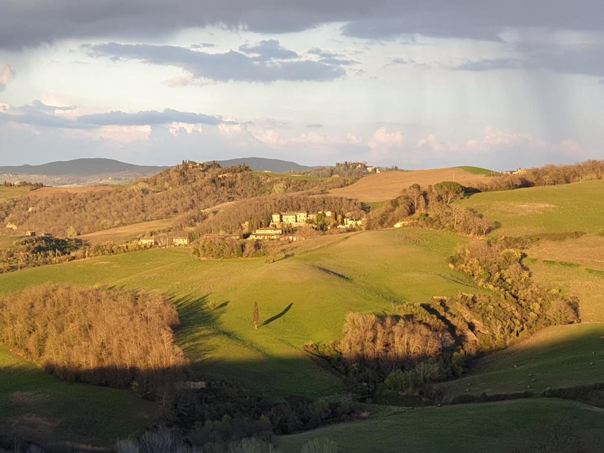 Agriturismo S. Eurosia Монтальчино Екстер'єр фото