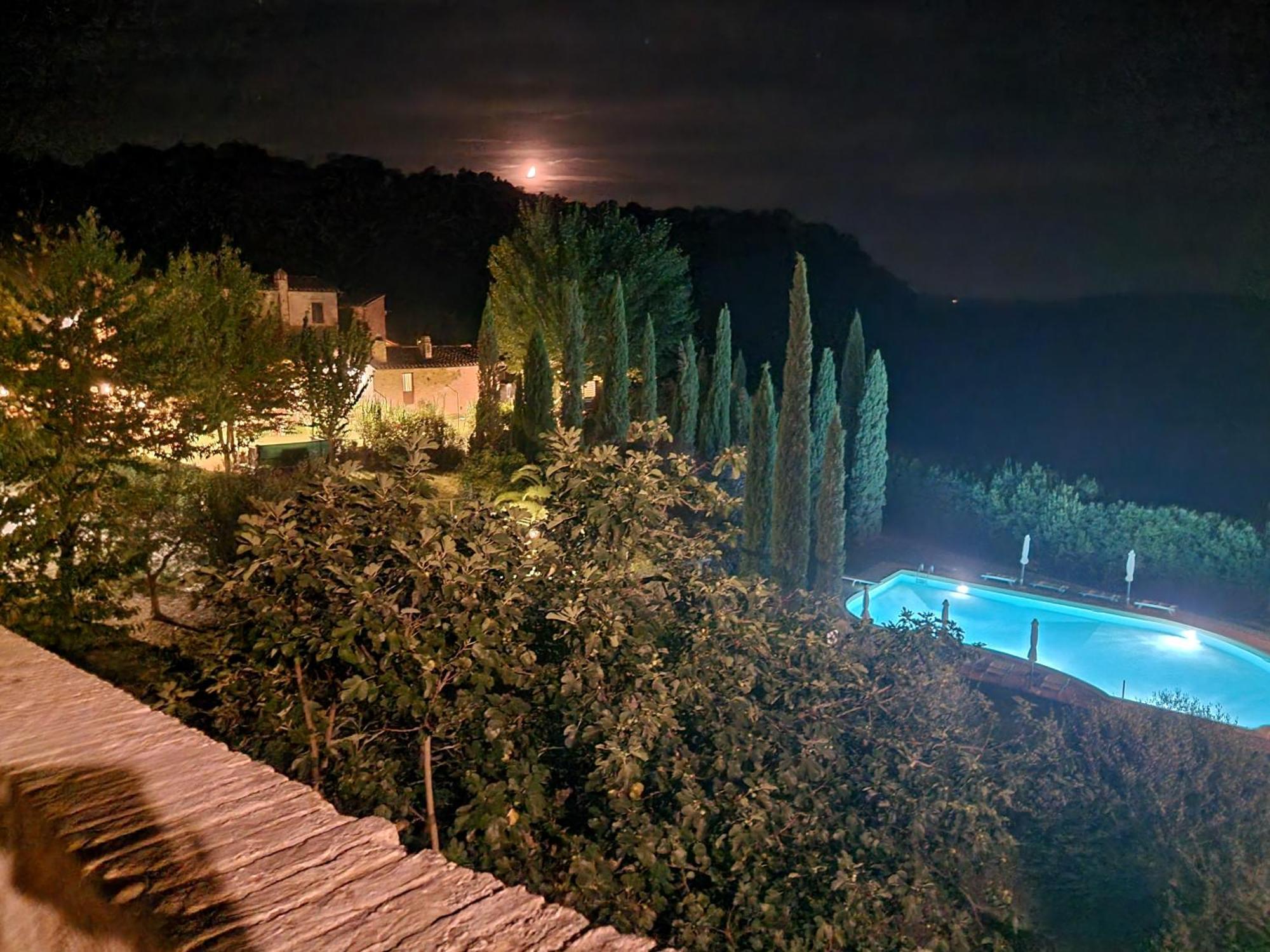 Agriturismo S. Eurosia Монтальчино Екстер'єр фото